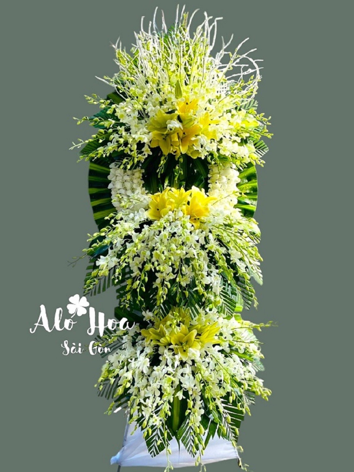 Kệ Hoa Chia Buồn Trang Trọng